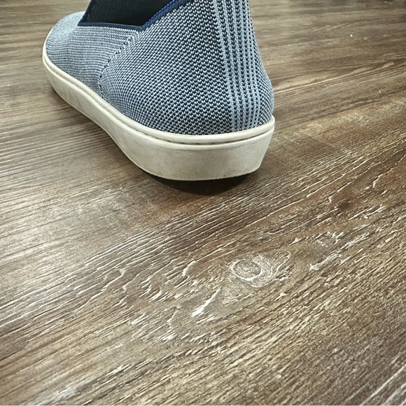 Rothy’s 11.5 Sneakers in Coast - Picture 11 of 11